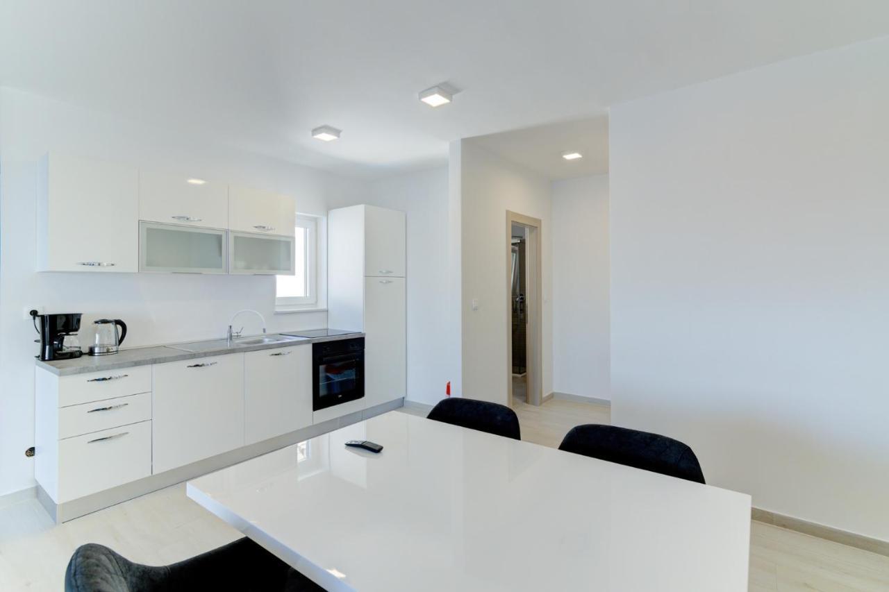 Apartmani Olimp Sveti Juraj Luaran gambar