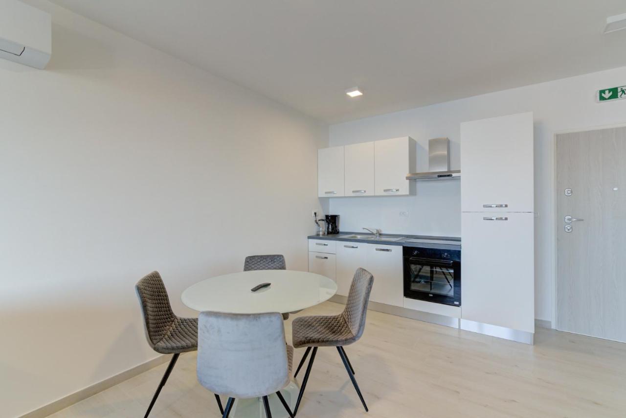 Apartmani Olimp Sveti Juraj Luaran gambar
